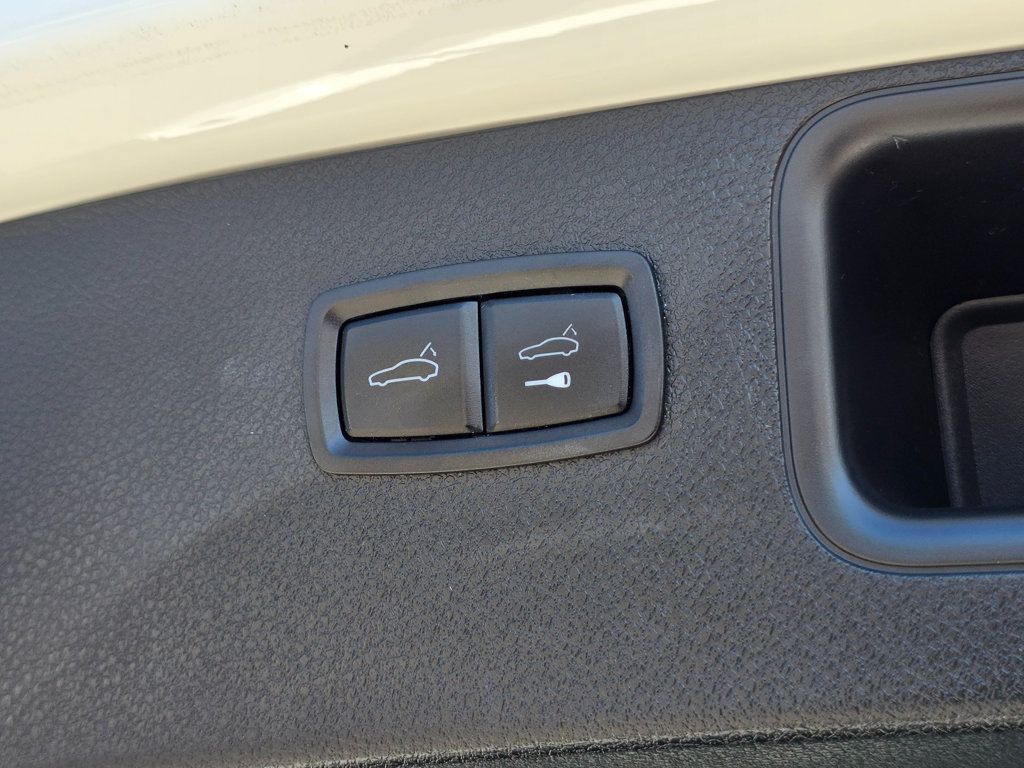 2018 Porsche Macan - 22925302 - 22