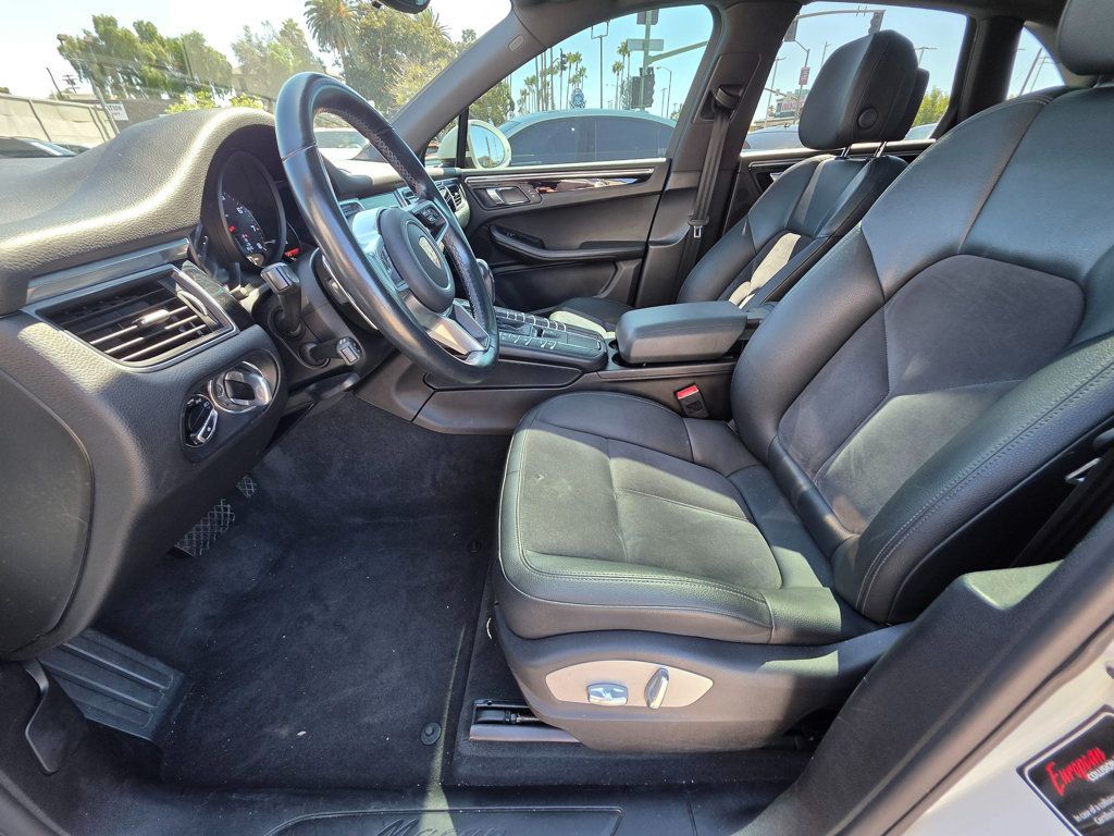2018 Porsche Macan - 22925302 - 25