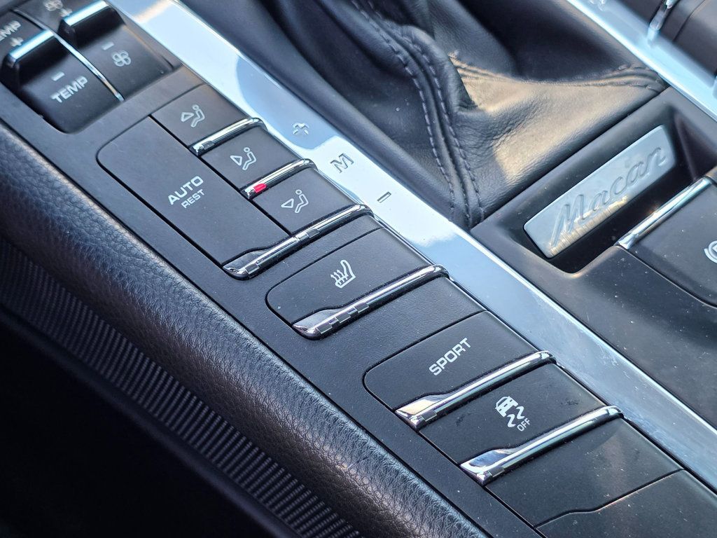 2018 Porsche Macan - 22925302 - 43
