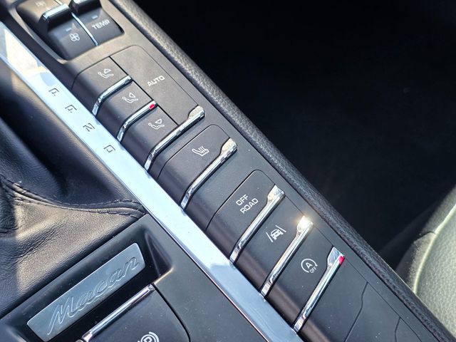 2018 Porsche Macan   - 22925302 - 46