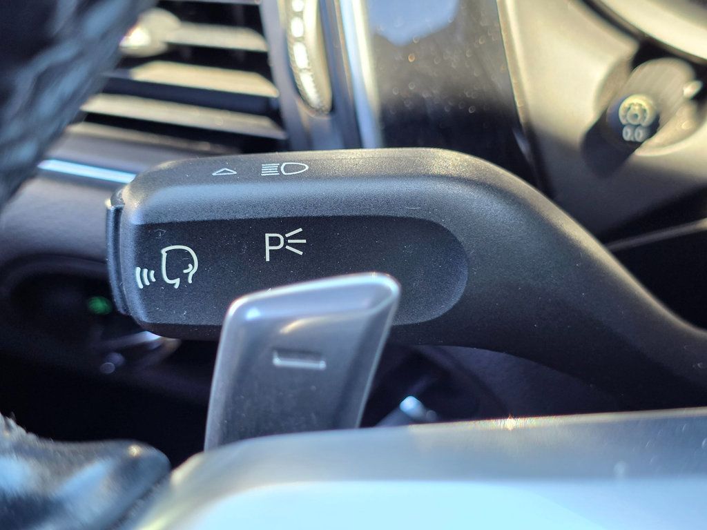 2018 Porsche Macan - 22925302 - 49