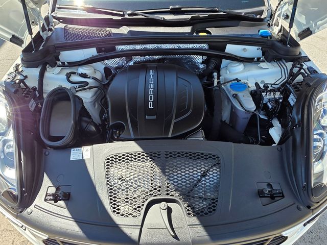 2018 Porsche Macan   - 22925302 - 53