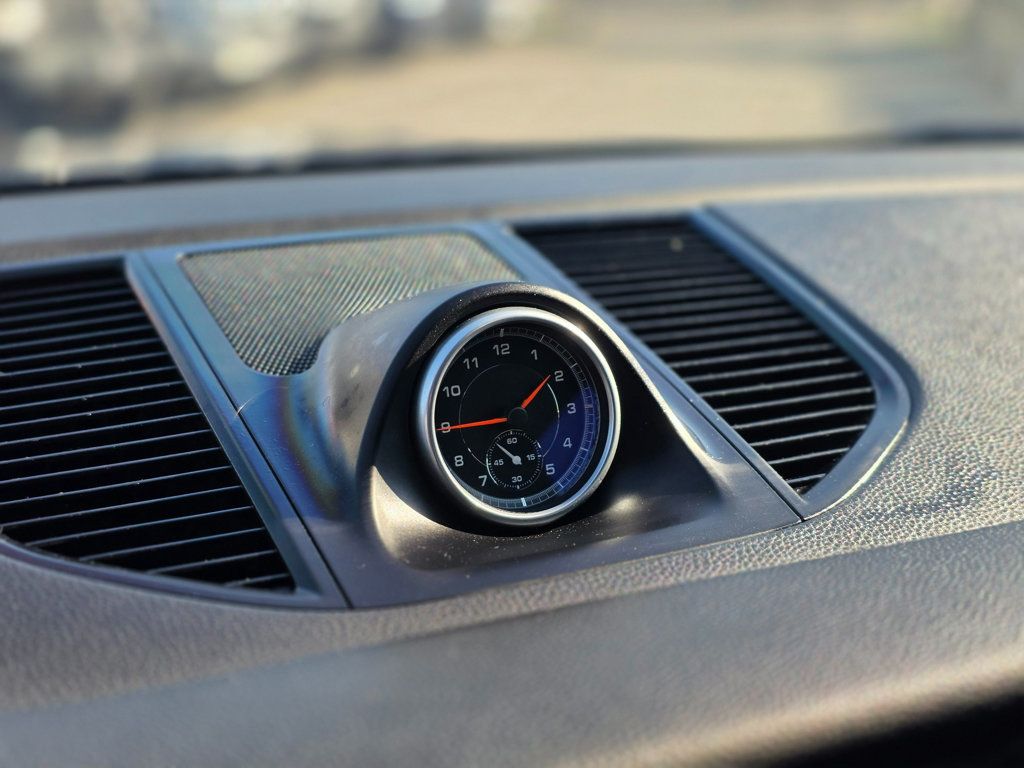 2018 Porsche Macan   - 22970325 - 30