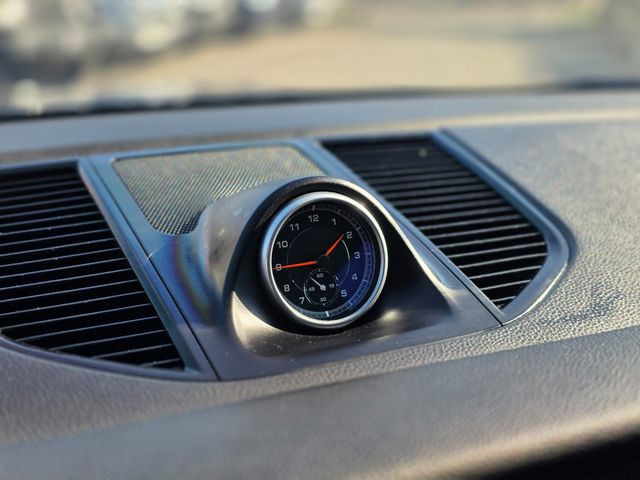 2018 Porsche Macan   - 22970325 - 30