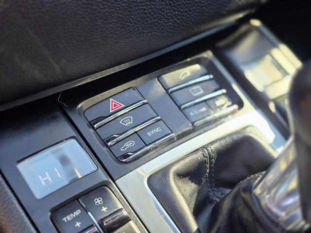 2018 Porsche Macan   - 22970325 - 33