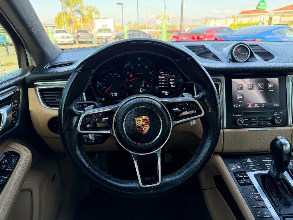 2018 Porsche Macan   - 22995324 - 16