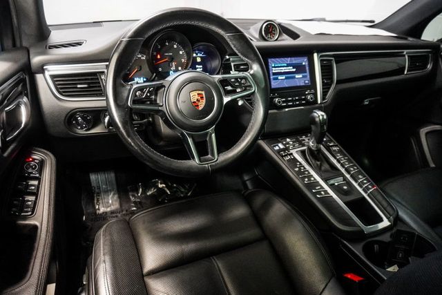 2018 Porsche Macan  - 23056208 - 13