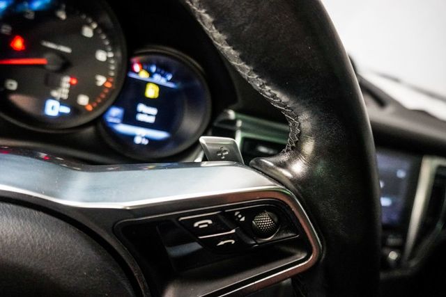 2018 Porsche Macan  - 23056208 - 17