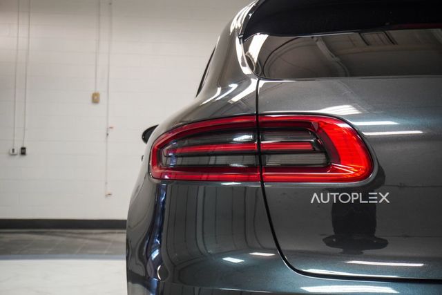 2018 Porsche Macan  - 23056208 - 36