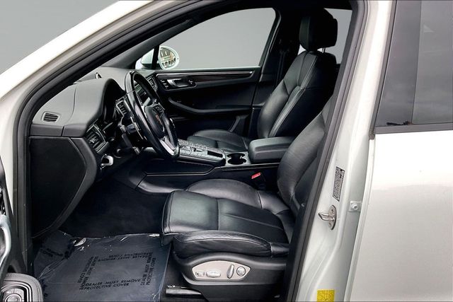 2018 Porsche Macan   - 23061839 - 9
