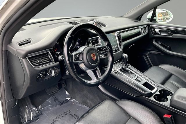 2018 Porsche Macan   - 23061839 - 10