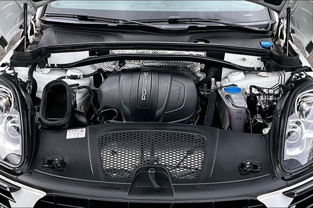 2018 Porsche Macan   - 23061839 - 39