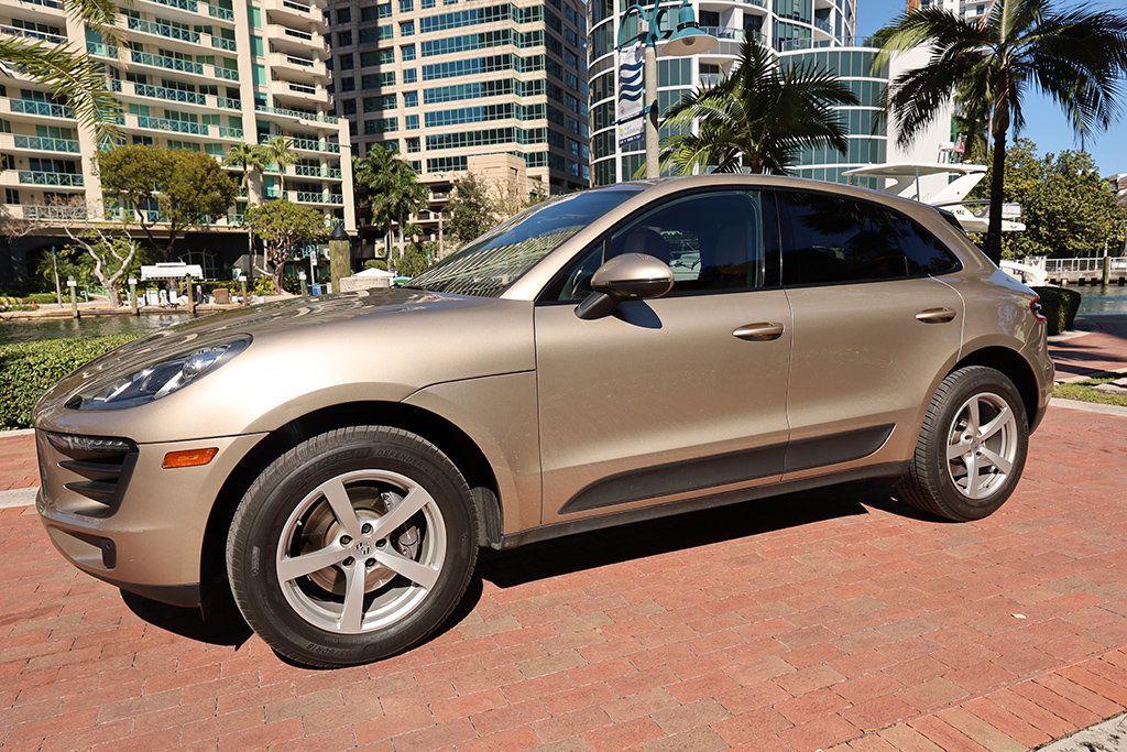 2018 Porsche Macan  - 22982132 - 12