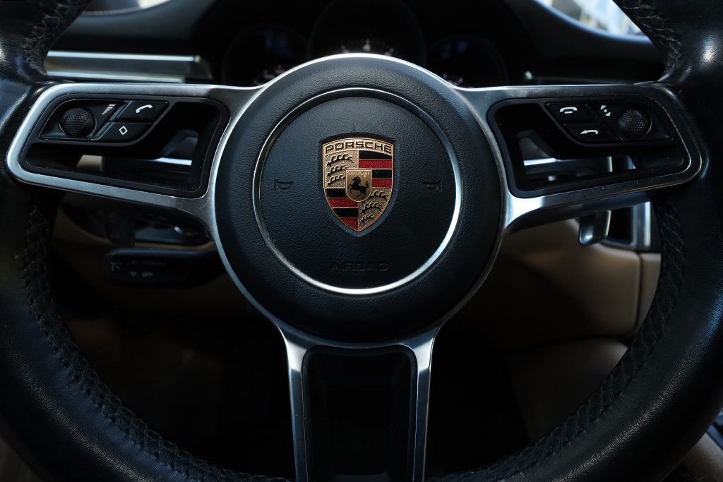 2018 Porsche Macan  - 22982132 - 35