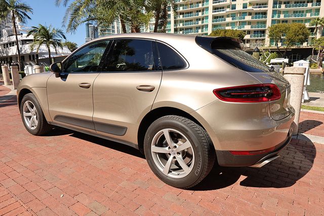 2018 Porsche Macan  - 22982132 - 3