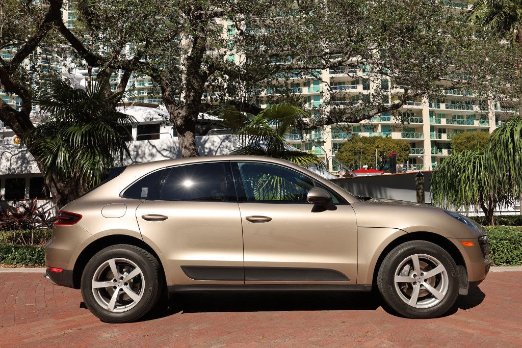 2018 Porsche Macan  - 22982132 - 51