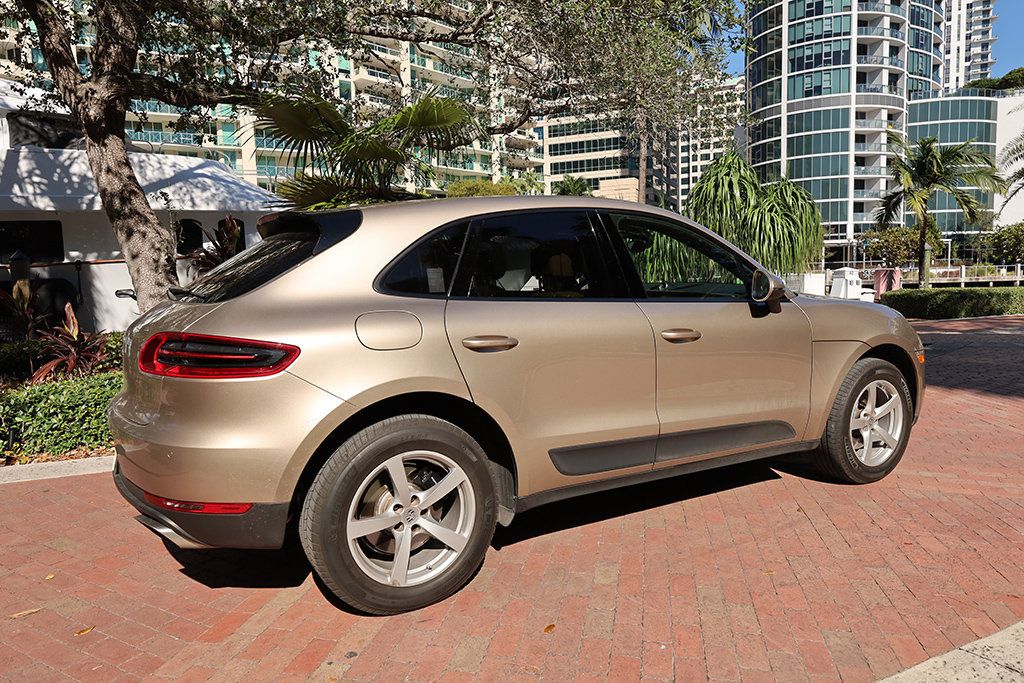 2018 Porsche Macan  - 22982132 - 53