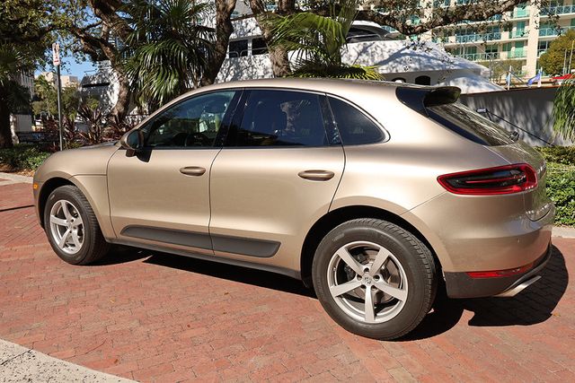 2018 Porsche Macan  - 22982132 - 54