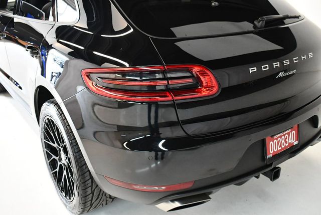 2018 Porsche Macan  - 22305897 - 15