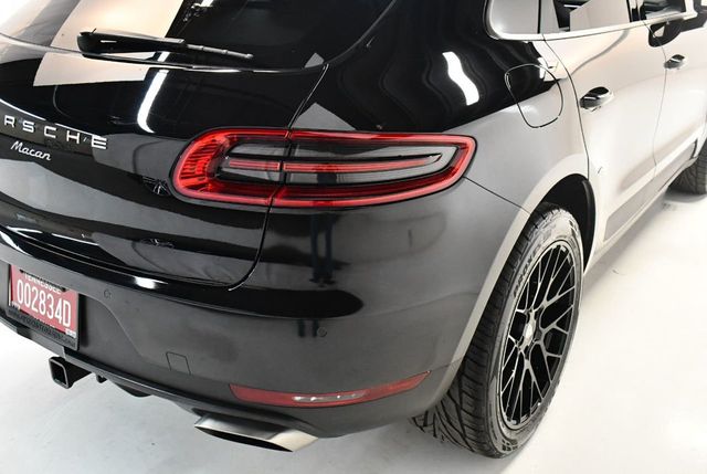 2018 Porsche Macan  - 22305897 - 16