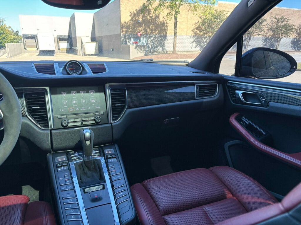 2018 Porsche Macan 2018 PORSCHE MACAN GTS - 22737143 - 24