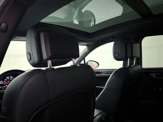 2018 Porsche Macan AWD - 22939157 - 22