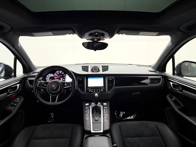 2018 Porsche Macan AWD - 22939157 - 27