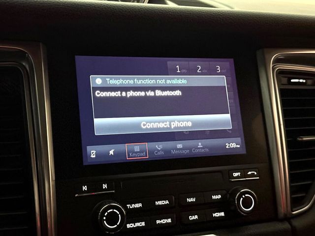 2018 Porsche Macan AWD - 22939157 - 34