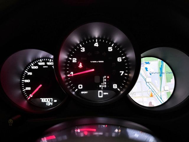 2018 Porsche Macan AWD - 22939157 - 43