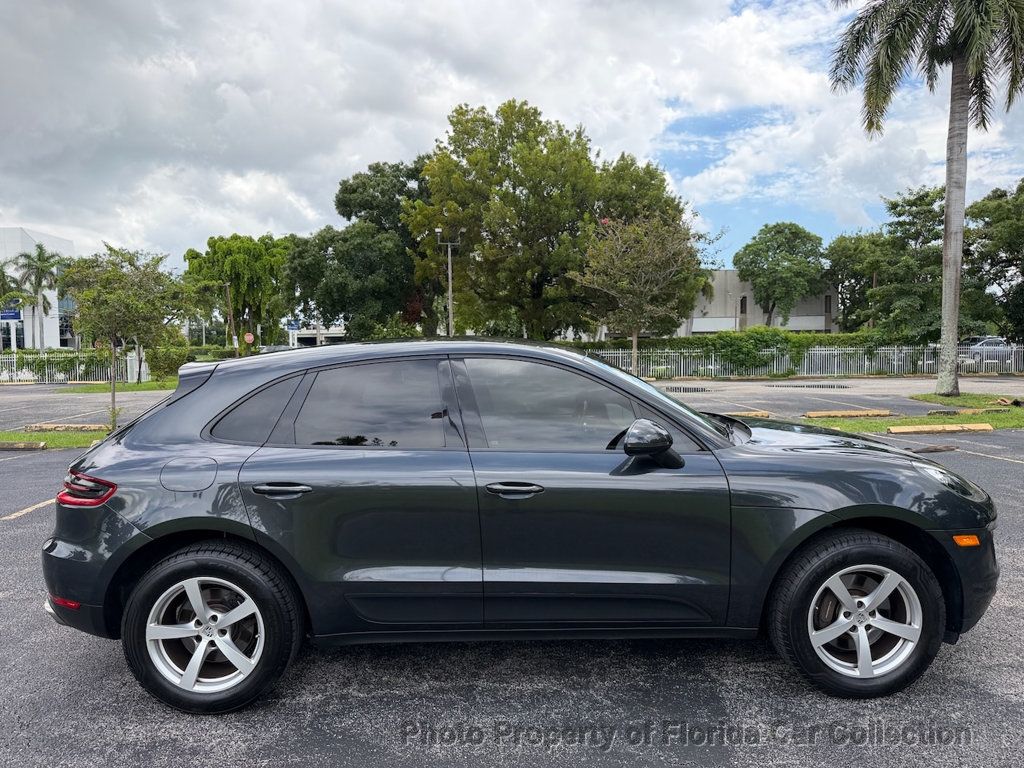 2018 Porsche Macan AWD - 23078916 - 13