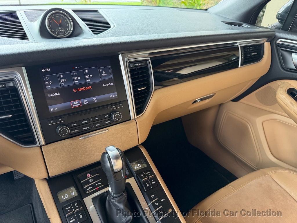 2018 Porsche Macan AWD - 23078916 - 43