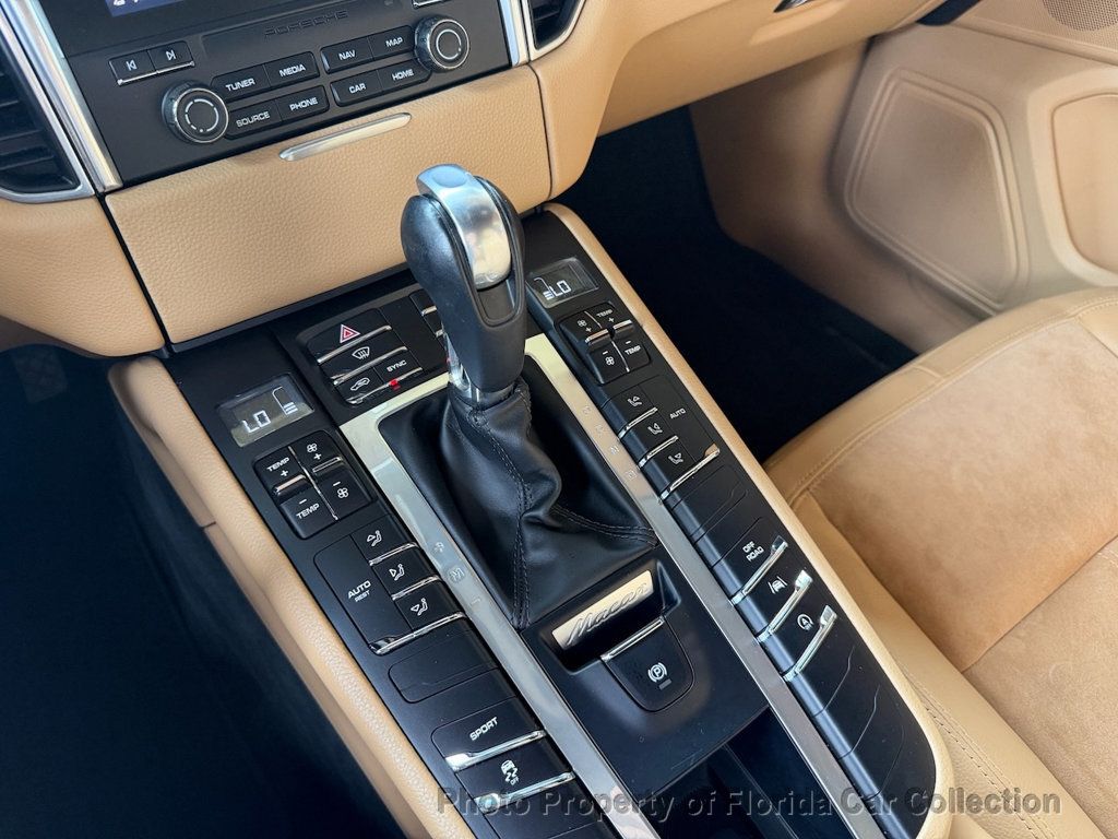2018 Porsche Macan AWD - 23078916 - 49