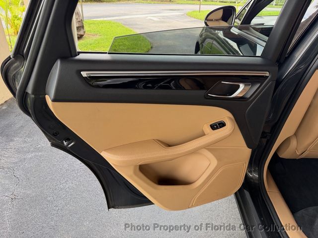 2018 Porsche Macan AWD - 23078916 - 64