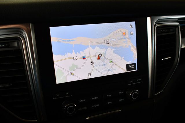 2018 Porsche Macan AWD 4 Door SUV W/Premium Package Plus and Navigation - 21099226 - 13