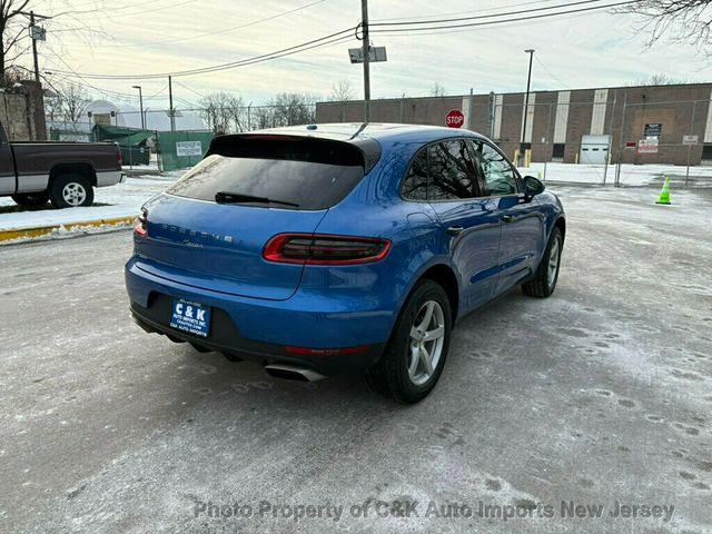 2018 Porsche Macan AWD,PANORAMIC ROOF,BI-XENON LIGHTING,LANE ASSIST,NAVIGATION - 22974861 - 9