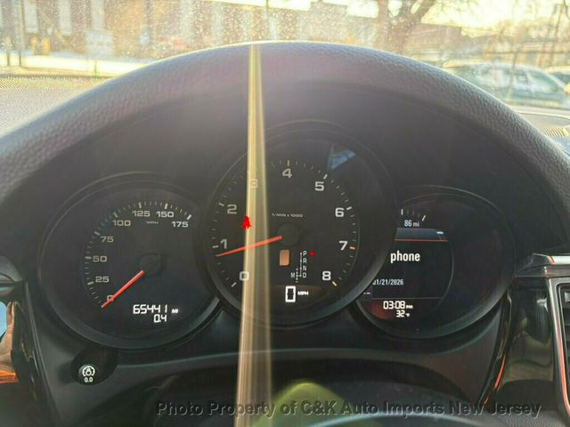 2018 Porsche Macan AWD,PANORAMIC ROOF,BI-XENON LIGHTING,LANE ASSIST,NAVIGATION - 22974861 - 39