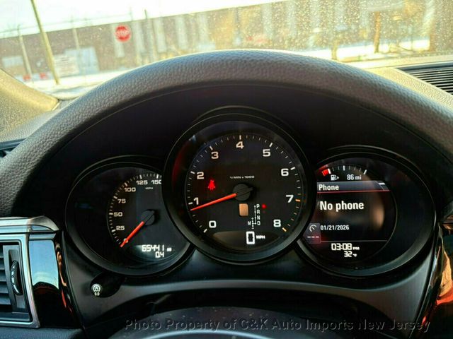 2018 Porsche Macan AWD,PANORAMIC ROOF,BI-XENON LIGHTING,LANE ASSIST,NAVIGATION - 22974861 - 40