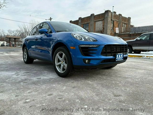 2018 Porsche Macan AWD,PANORAMIC ROOF,BI-XENON LIGHTING,LANE ASSIST,NAVIGATION - 22974861 - 4