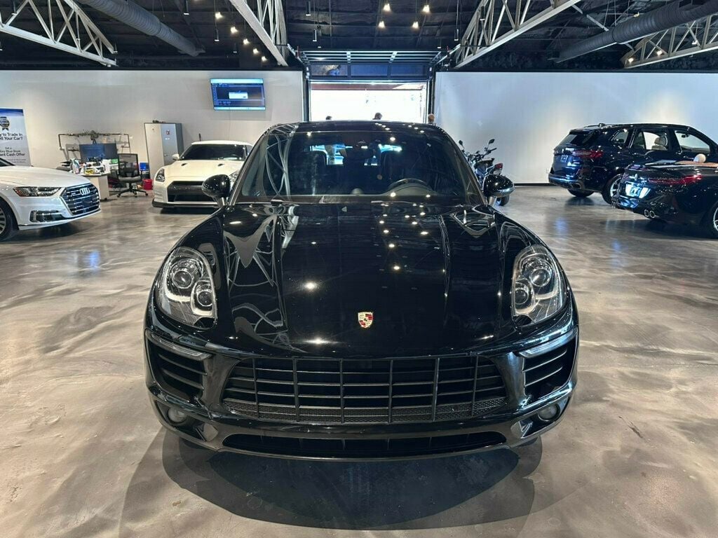 2018 Porsche Macan AWD/PanoRoof/PorscheConnect/LaneChangeAssist/PorscheEntry&Drive - 22736920 - 7