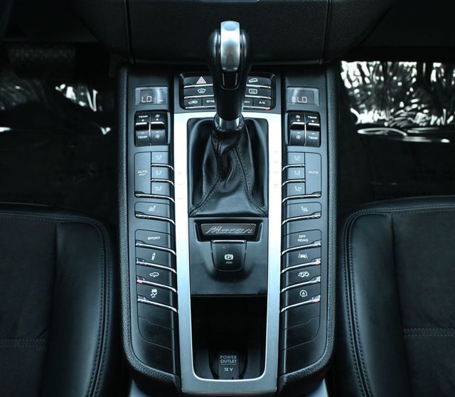 2018 Porsche Macan GTS - 22953603 - 11