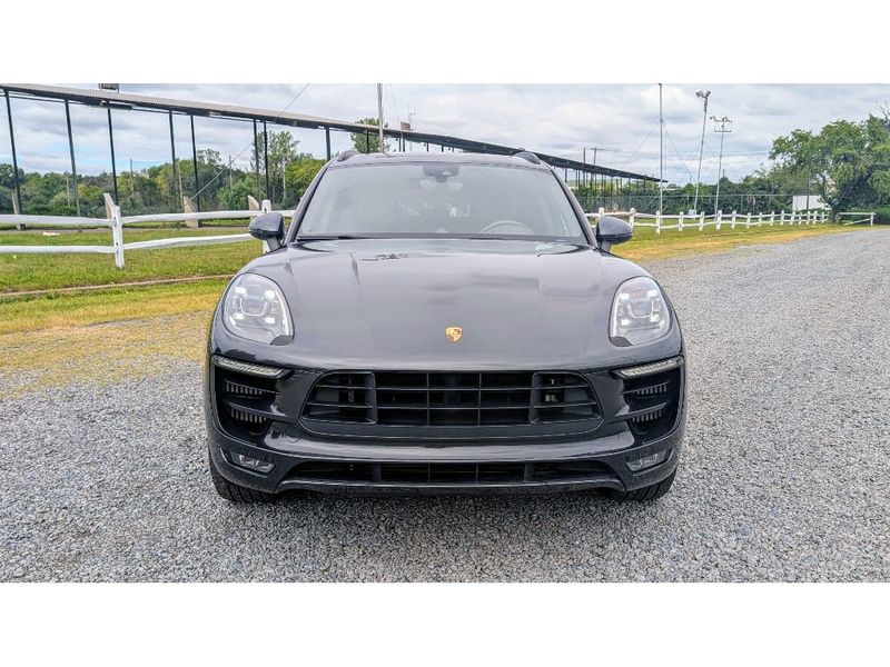 2018 Porsche Macan GTS photo 2