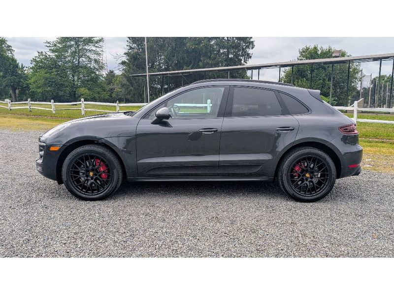 2018 Porsche Macan GTS photo 4