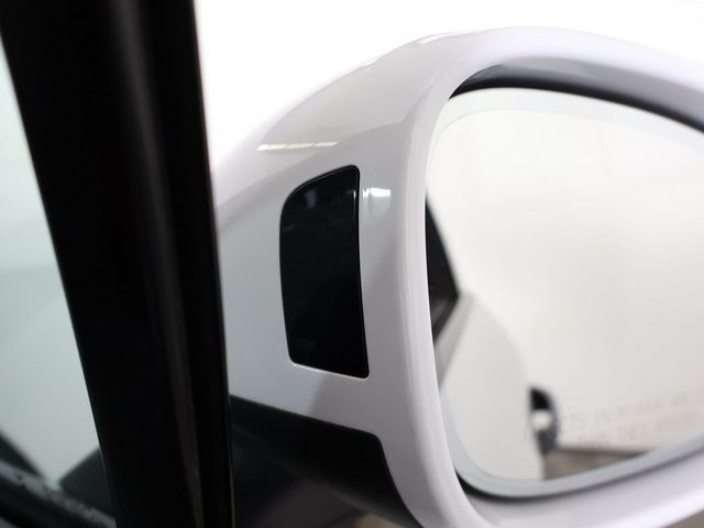 2018 Porsche Macan GTS - 22991859 - 41