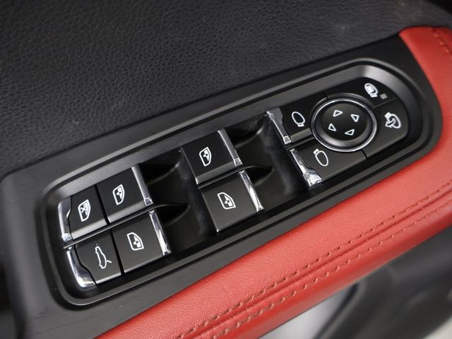 2018 Porsche Macan GTS - 22991859 - 42