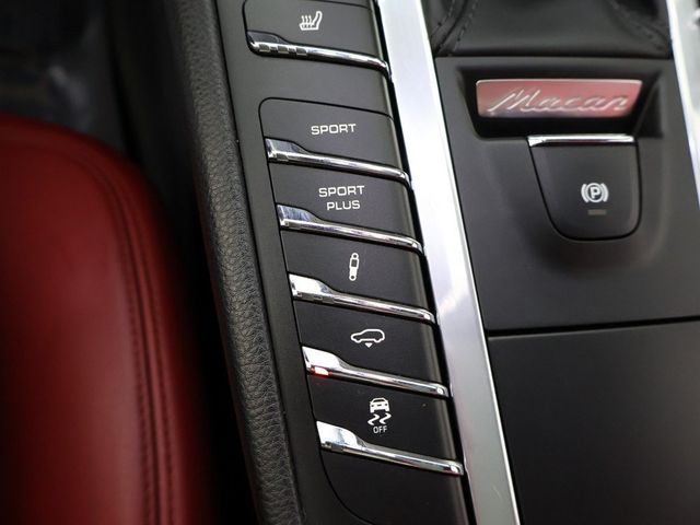 2018 Porsche Macan GTS - 22991859 - 56