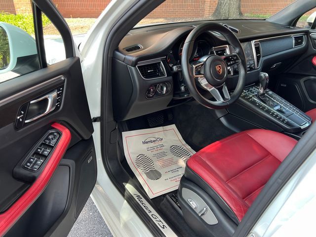 2018 Porsche Macan GTS - 23074863 - 10
