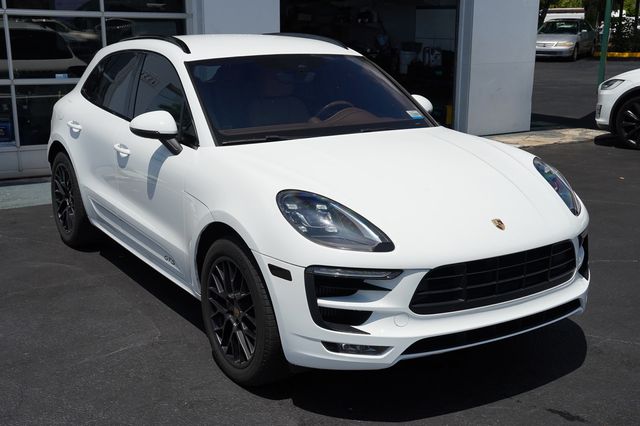2018 Porsche Macan GTS - 23038443 - 18