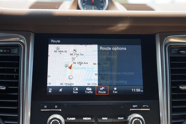 2018 Porsche Macan GTS - 23038443 - 32