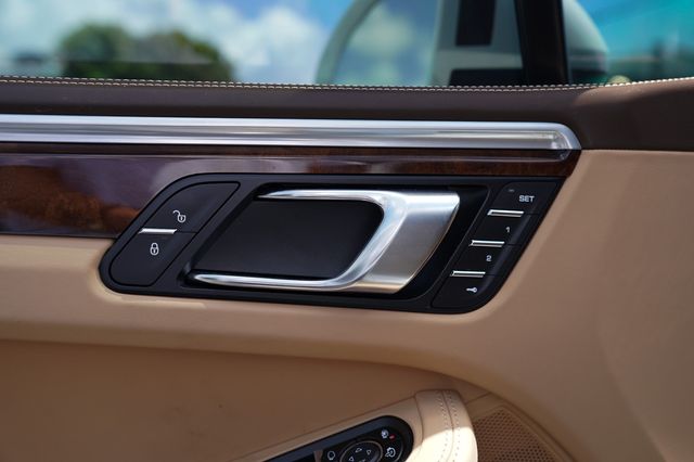 2018 Porsche Macan GTS - 23038443 - 39