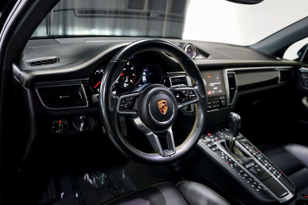 2018 Porsche Macan *GTS AWD* *PCCB* *Premium Pkg Plus* *18-Way Seats* *$96k+ MSRP* - 23019747 - 9